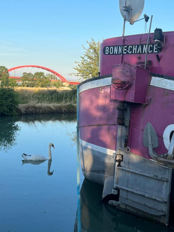 Peniche Bonne Chance Eckwersheim Extérieur photo